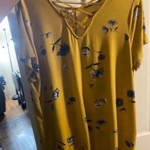 Maurices blouse, size 1, only removed tags to wash, never before worn worn.